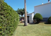 Отдельно стоящий дом с участком на продажу в городе Ciutadella de Menorca Фото