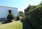 Отдельно стоящий дом с участком на продажу в городе Ciutadella de Menorca Фото