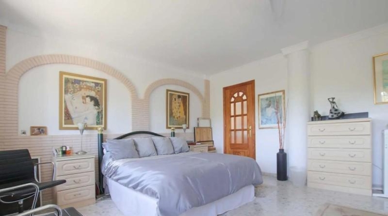 Málaga - Estepona - 4242m2