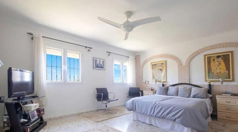 Málaga - Estepona - 4242m2