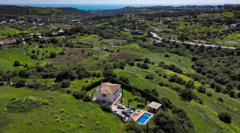 Málaga - Estepona - 4242m2