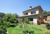 Chalet independiente con terreno en venta en la España, Calonge, ref: TR161204 foto