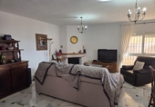 Chalet independiente con terreno en venta en la España, Málaga, ref: TR402285 foto