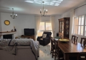 Chalet independiente con terreno en venta en la España, Málaga, ref: TR402285 foto
