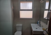 Chalet independiente con terreno en venta en la España, Málaga, ref: TR402285 foto