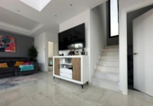 Chalet independiente con terreno en venta en la España, Torrevieja, ref: TR389300 foto