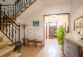 Дом с участком на продажу в городе Ciutadella de Menorca Фото