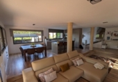Chalet independiente con terreno en venta en la España, Torrelles de Llobregat, ref: TR315976 foto
