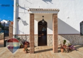 Xalet independent amb terreny en venda a la España, Yunquera, ref.: TR377938 foto