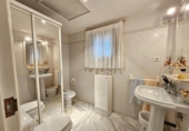 Отдельно стоящий дом с участком на продажу в городе Кордова Фото