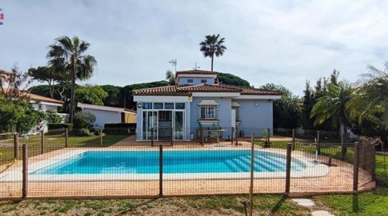 Cadiz - Chiclana de la Frontera - 1040m2