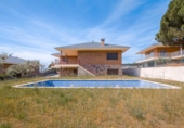 Detached villa with land for sale on España, l'Ametlla del Vallès, ref: TR135797 photo