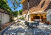 Chalet independiente con terreno en venta en la España, Gelves, ref: TR403056 foto