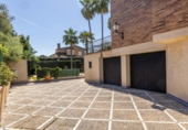 Chalet independiente con terreno en venta en la España, Gelves, ref: TR403056 foto