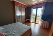 Chalet independiente con terreno en venta en la España, Sangenjo, ref: TR316586 foto