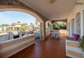 Chalet independiente con terreno en venta en la España, Santa Margalida, ref: TR401871 foto