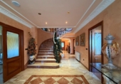Chalet independiente con terreno en venta en la España, Cacabelos, ref: TR405006 foto