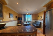 Chalet independiente con terreno en venta en la España, Cacabelos, ref: TR405006 foto