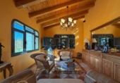 Chalet independiente con terreno en venta en la España, Cacabelos, ref: TR405006 foto