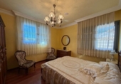 Chalet independiente con terreno en venta en la España, Cacabelos, ref: TR405006 foto