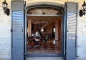 Chalet independiente con terreno en venta en la España, Cacabelos, ref: TR405006 foto