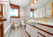 Chalet independiente con terreno en venta en la España, Riudoms, ref: TR384212 foto