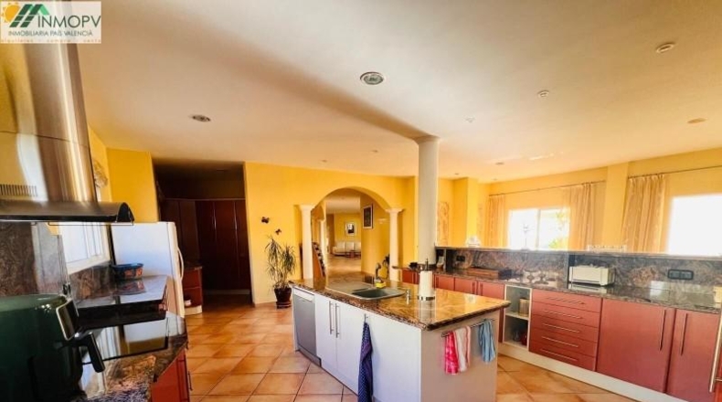 Castellón - Vinaroz - 690m2