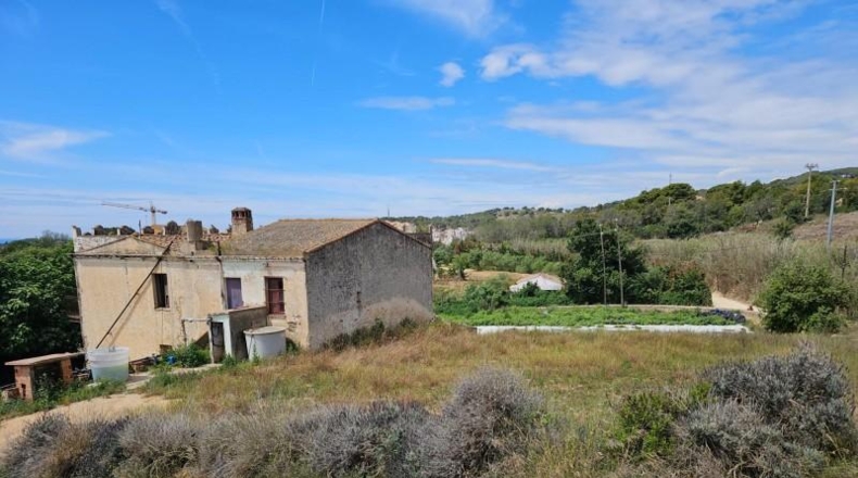 Barcelona - Canet de Mar - 23146m2