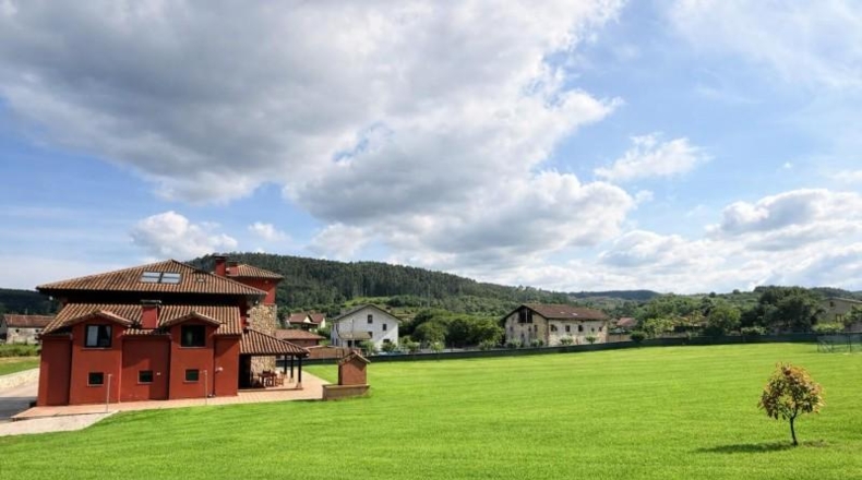 Cantabria - Bárcena de Cicero - 425m2