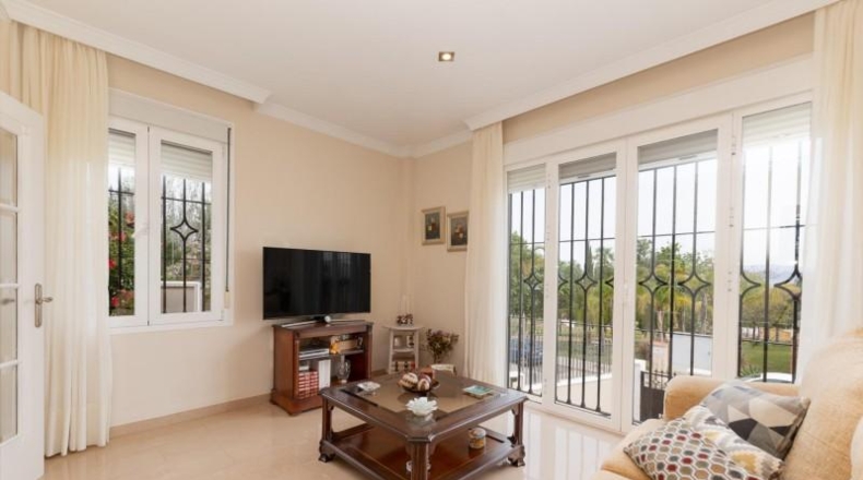 Малага - Alhaurín de la Torre - 503m2