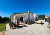 Chalet independiente con terreno en venta en la España, Rincón de la Victoria, ref: TR361282 foto