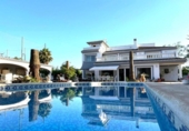 Chalet independiente con terreno en venta en la España, Oliva, ref: TR355282 foto