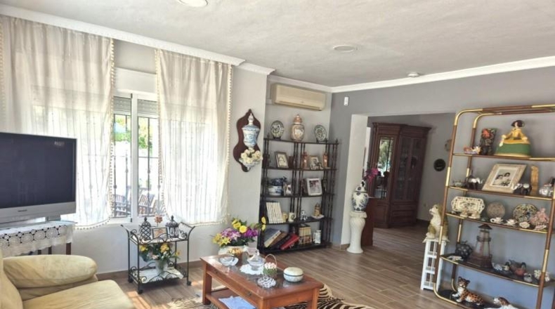 Badajoz - Oliva de Mérida - 6790m2