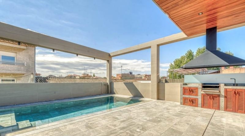 Gerona - Figueres - 1500m2