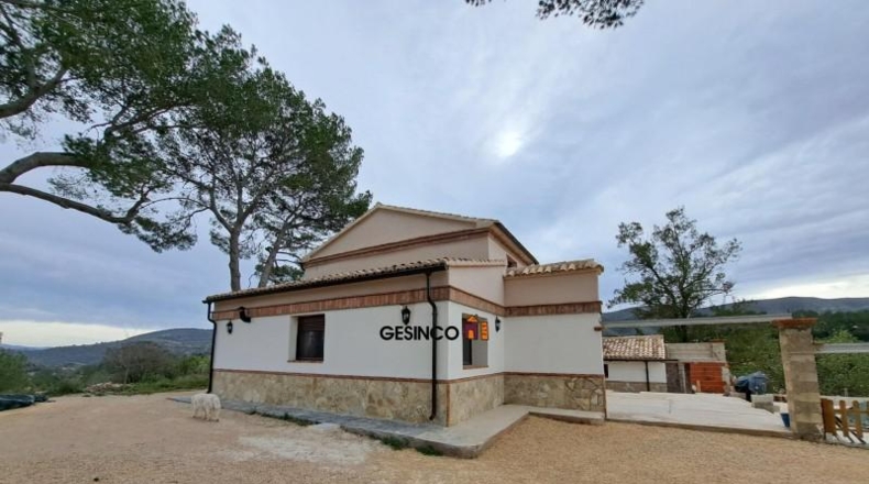 Валенсия - Xàtiva - 56250m2