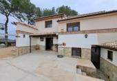 Chalet independiente con terreno en venta en la España, Xàtiva, ref: TR368617 foto