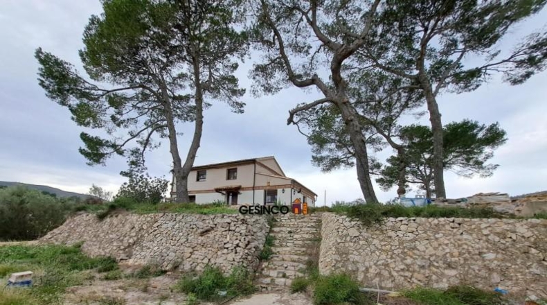 Валенсия - Xàtiva - 56250m2