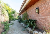Xalet independent amb terreny en venda a la España, Castellar del Vallès, ref.: TR403064 foto