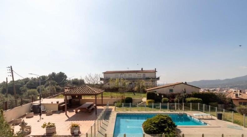 Barcelona - Castellar del Vallès - 2106m2
