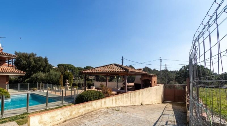 Barcelona - Castellar del Vallès - 2106m2