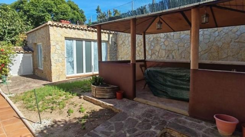 Valencia - Кульера - 740m2