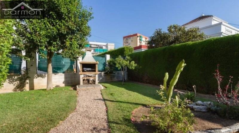 Валенсия - Gandía - 830m2