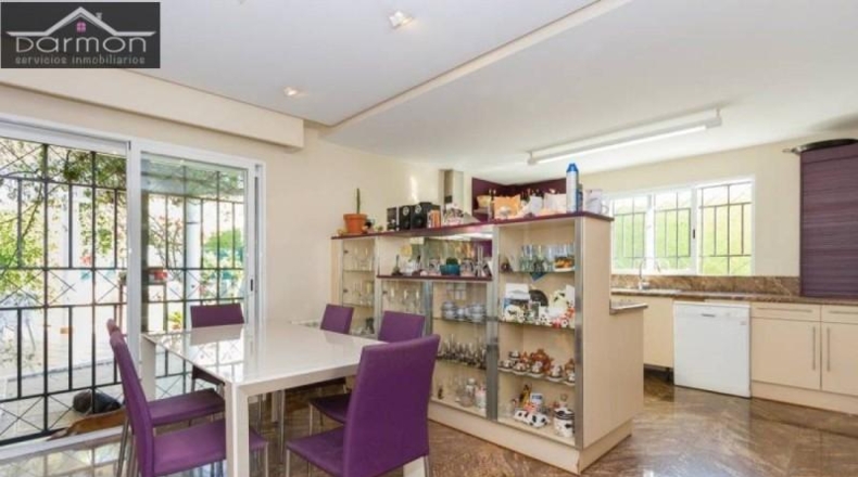 Валенсия - Gandía - 830m2