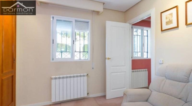 Валенсия - Gandía - 830m2