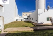 Chalet independiente con terreno en venta en la España, Ciutadella de Menorca, ref: TR142608 foto