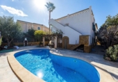 Chalet independiente con terreno en venta en la España, Calvià, ref: TR354208 foto