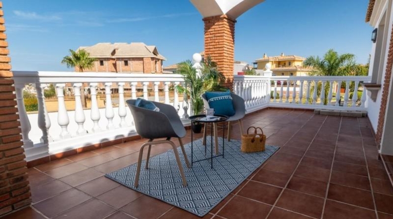 Малага - Benalmádena - 441m2