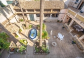 Chalet independiente con terreno en venta en la España, Inca, ref: TR376652 foto