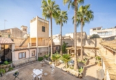 Chalet independiente con terreno en venta en la España, Inca, ref: TR376652 foto