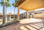 Chalet independiente con terreno en venta en la España, Inca, ref: TR376652 foto